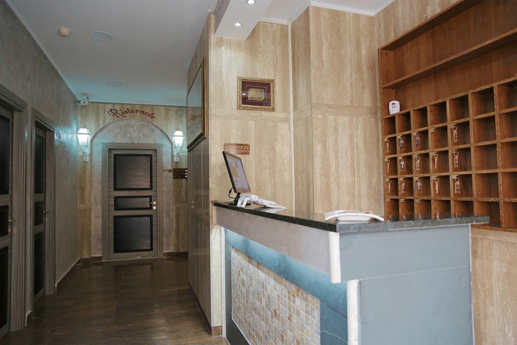 Maximo Hotel Тіволі Екстер'єр фото